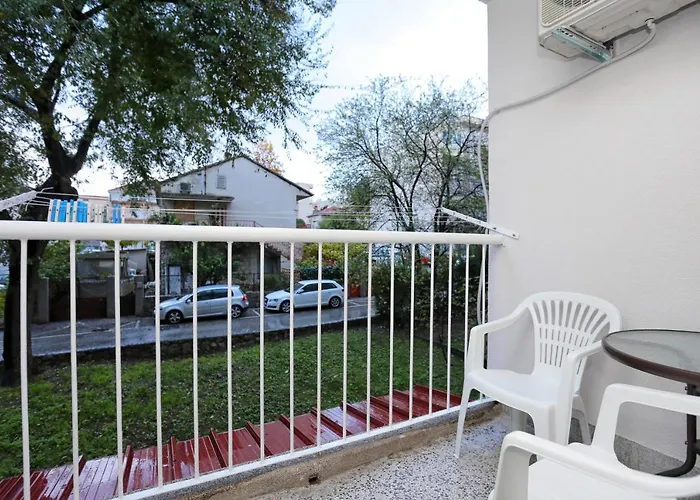 With Wifi - 16079 Split